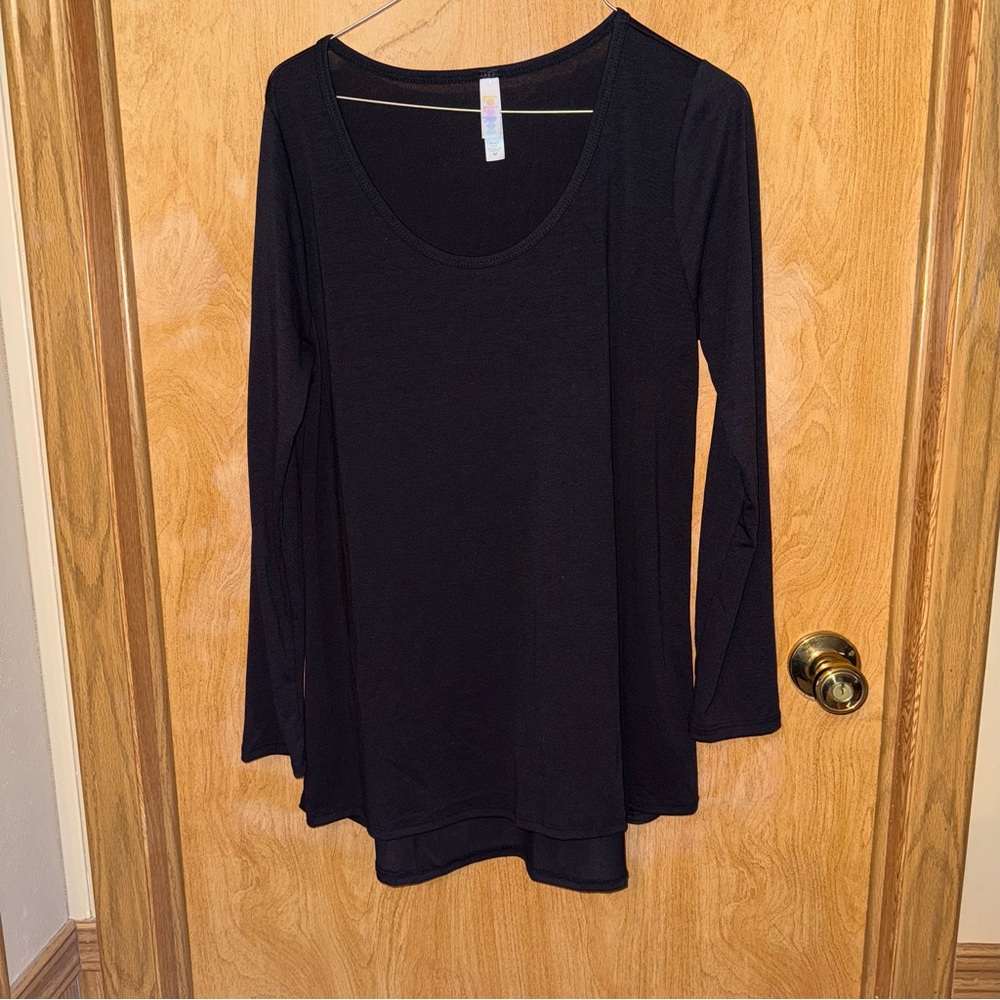 LuLaRoe Classic Black Women's Top